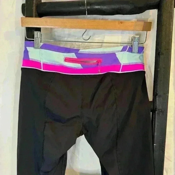 Lululemon leggings - Picture 8 of 16